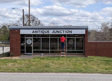 south-carolina/piedmont/shop/antique-junction-upstate