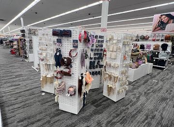 wisconsin/lake-winnebago-region/shop/target
