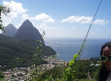 saint-lucia/tet-paul-scenic-trail/shop/gablewoods-shopping-mall
