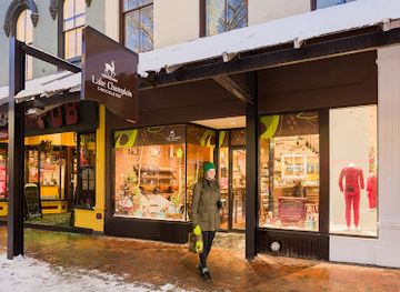 vermont/lake-champlain/shop/lake-champlain-chocolates