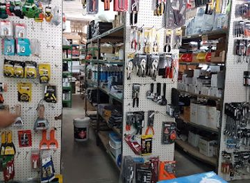 belize/placencia/shop/wallen-s-hardware