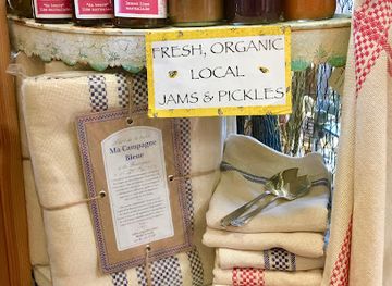 california/monterey/monterey-bay-aquarium/shop/sea-dreams