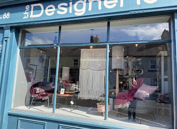 ireland/giant-s-causeway/shop/linen-lane