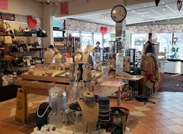 new-york/capital-district/shop/maggie-s-gift-shop