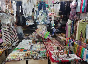 indonesia/ubud/shop/hazel-factory-store-clothing-and-souvenir-shop