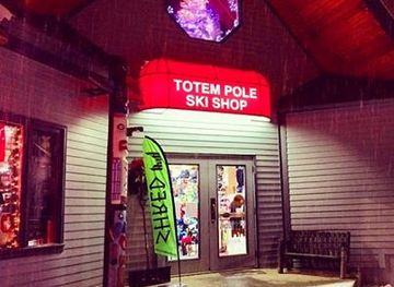 vermont/okemo-mountain-resort/shop/totem-pole-ski-shop