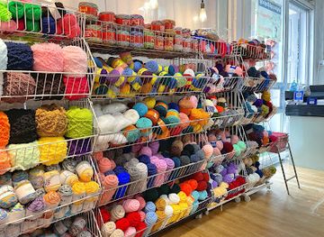 myanmar-burma/mandalay/shop/queen-of-dreamer