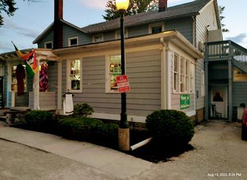 ohio/geneva-on-the-lake/shop/earth-s-natural-treasures