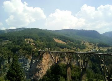 montenegro/tara-river-valley/shop/tara-river-canyon