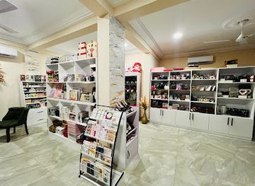 ghana/fante/shop/cute-little-things-emporium