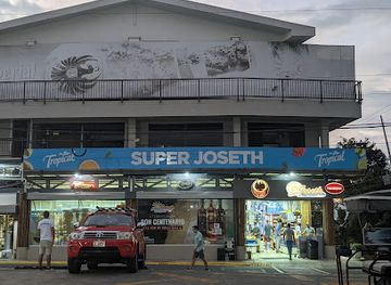 costa-rica/manuel-antonio/shop/super-joseth