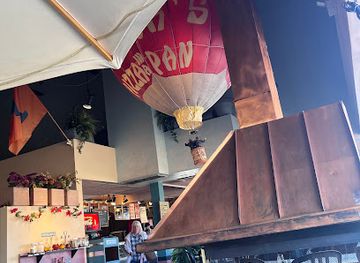 illinois/champaign/shop/westgate-mall