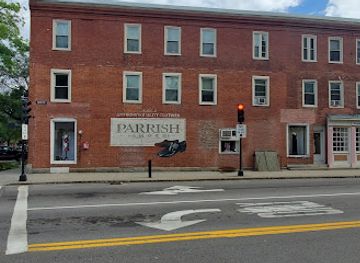 new-hampshire/mount-monadnock/shop/miranda-s-on-main