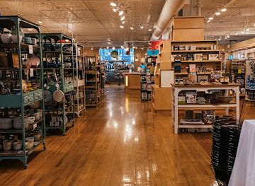 massachusetts/quabbin-and-ware-river-valley/shop/cedar-chest