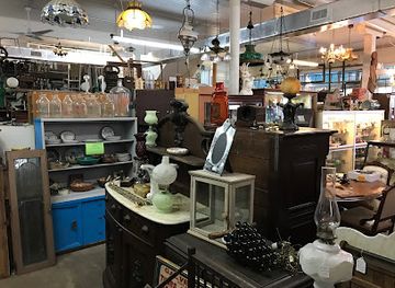 texas/gulf-coast/shop/antique-warehouse