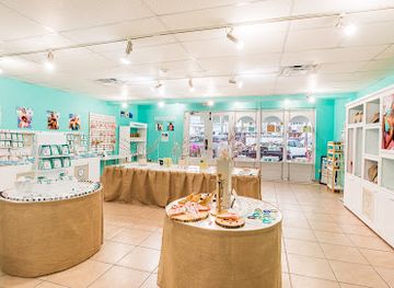 turks-and-caicos-islands/parrot-cay/shop/the-wellington-collection