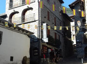 spain/ordesa-y-monte-perdido-national-park/shop/bus-centro-visitantes-sector-ordesa-parking-libre