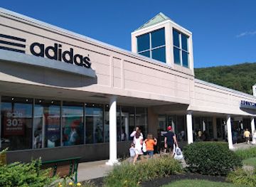 Pocono Premium Outlets