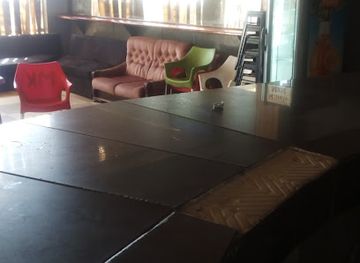 zimbabwe/mana-pools-national-park/shop/chirundu-shops