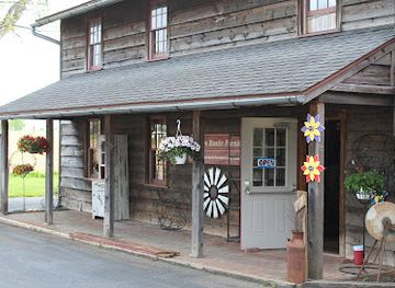 pennsylvania/dutch-country/shop/creative-rustic-furniture