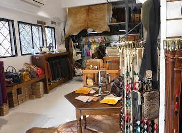 uruguay/salto-grande-dam/shop/la-escondida