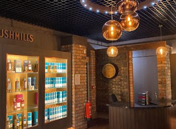 united-kingdom/giant's-causeway/shop/old-bushmills-distillery-gift-shop