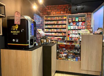 chile/concepcion/shop/rollin-shop-coffee-tobacco