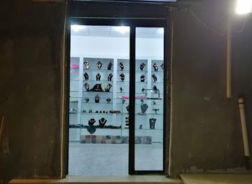 libya/zuwara/shop/accessories-zwara