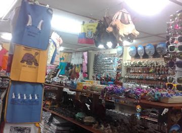 ecuador/galapagos-islands/shop/souvenir-galapagos