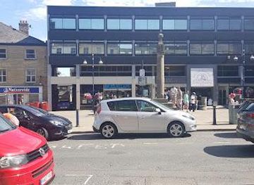 united-kingdom/leeds/attraction/market-pl