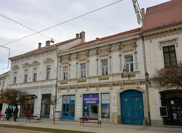 hungary/miskolc/shop/hollohazi-porcelan-markabolt