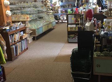 new-hampshire/lake-winnipesaukee/shop/etcetera-shoppe