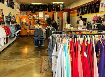 arizona/gilbert/shop/old-habits-vintage