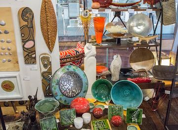 new-zealand/wellington/mount-victoria/shop/kura-gallery