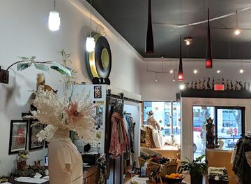 illinois/champaign/shop/circles-boutique