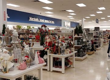 arizona/gilbert/shop/santan-village-marketplace