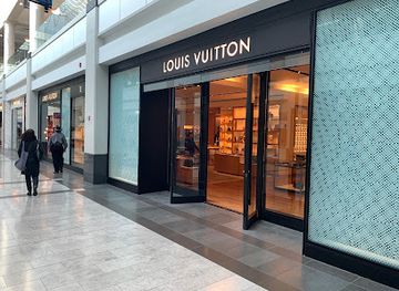 new-york/white-plains/shop/louis-vuitton-white-plains-westchester