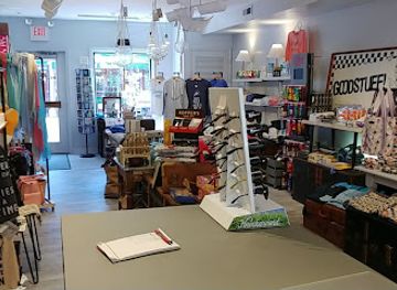 rhode-island/newport-cliff-walk/shop/goodstuff