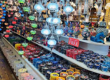 california/monterey/monterey-bay-aquarium/shop/fine-art-turkish-grand-bazaar