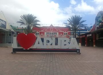 aruba/noord/shop/the-village-mall-aruba