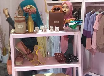 indonesia/banda-islands/shop/gemarithy-store99