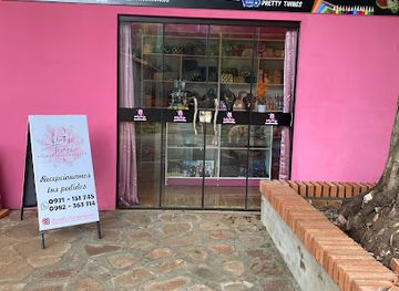 paraguay/ybytyruzu-mountains/shop/pretty-things