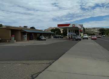 utah/escalante/shop/phillips-66