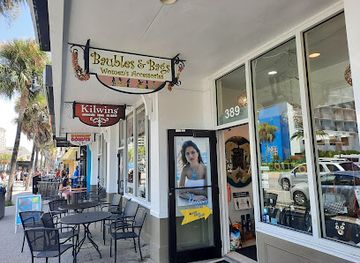 florida/clearwater-beach/shop/baubles-bags-women-s-accessories