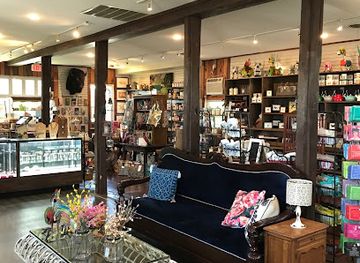 arkansas/fort-smith/shop/black-bison-company-gift-shop