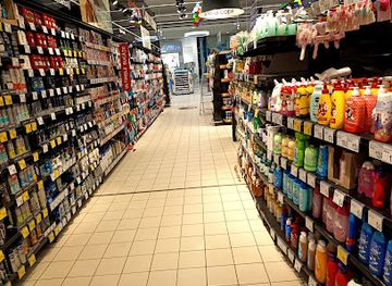 romania/neamt/shop/carrefour