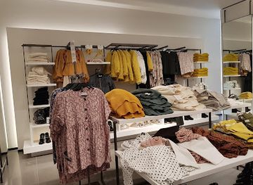 portugal/estremadura/shop/zara