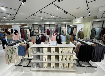 malaysia/malacca/shop/m-b-dataran-pahlawan-melaka