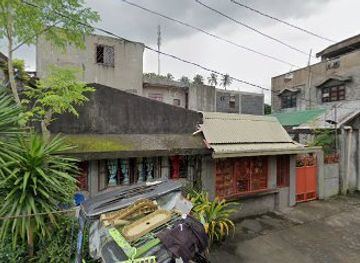 philippines/legazpi/embarcadero-de-legazpi/shop/sally-s-sari-sari-store