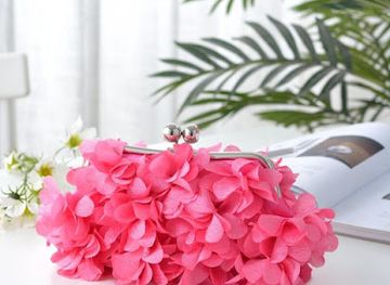 saint-pierre-and-miquelon/miquelon-island/shop/laboutiquedebeky